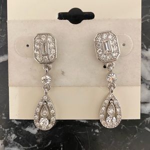 Rhinestone drop earrings